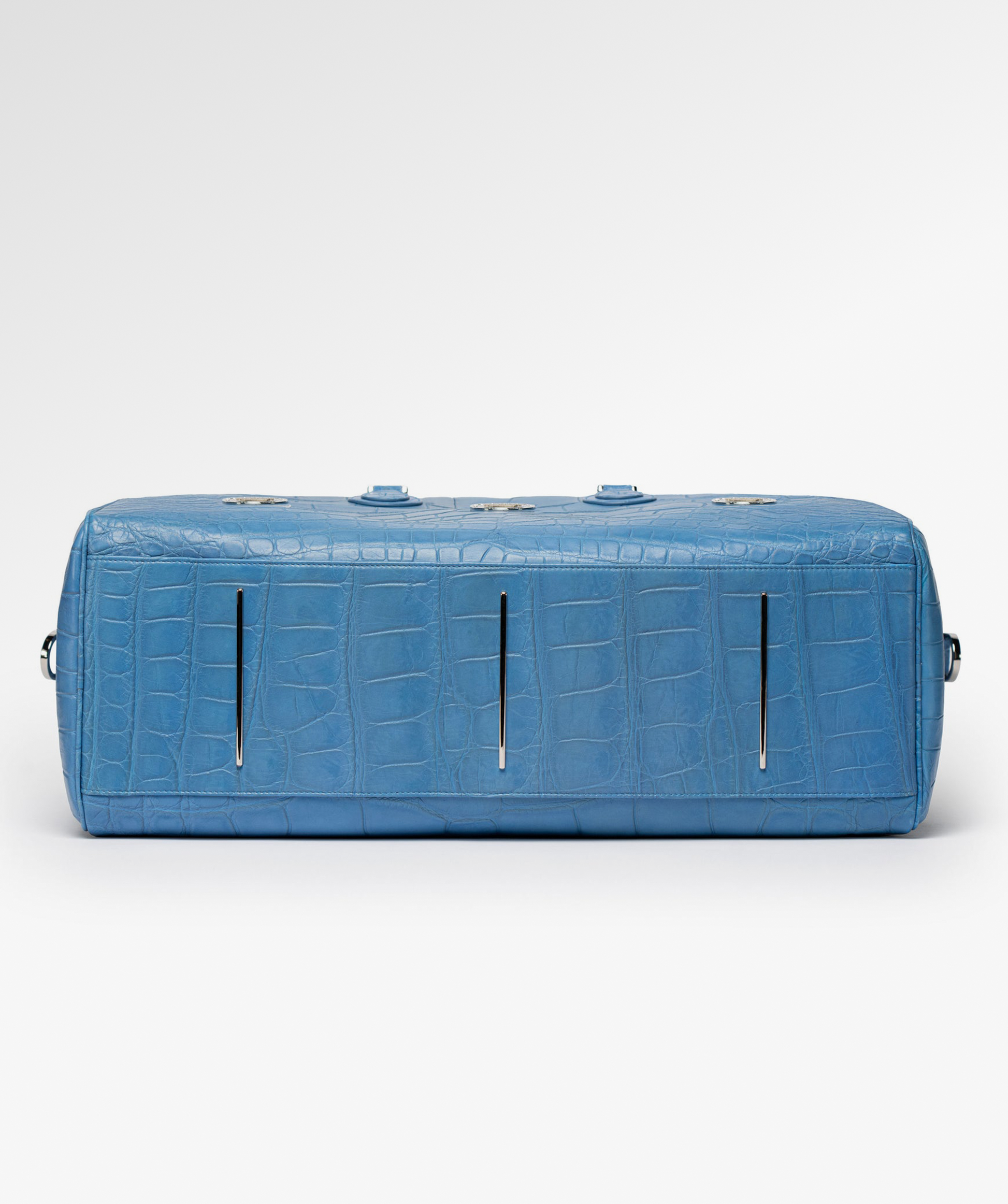 Gentleman’s Alligator Duffle 53